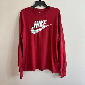 New The NIKE Tee "Nike Camo Swoosh" Long Sleeve MENS MAROON T-SHIRT Size Medium